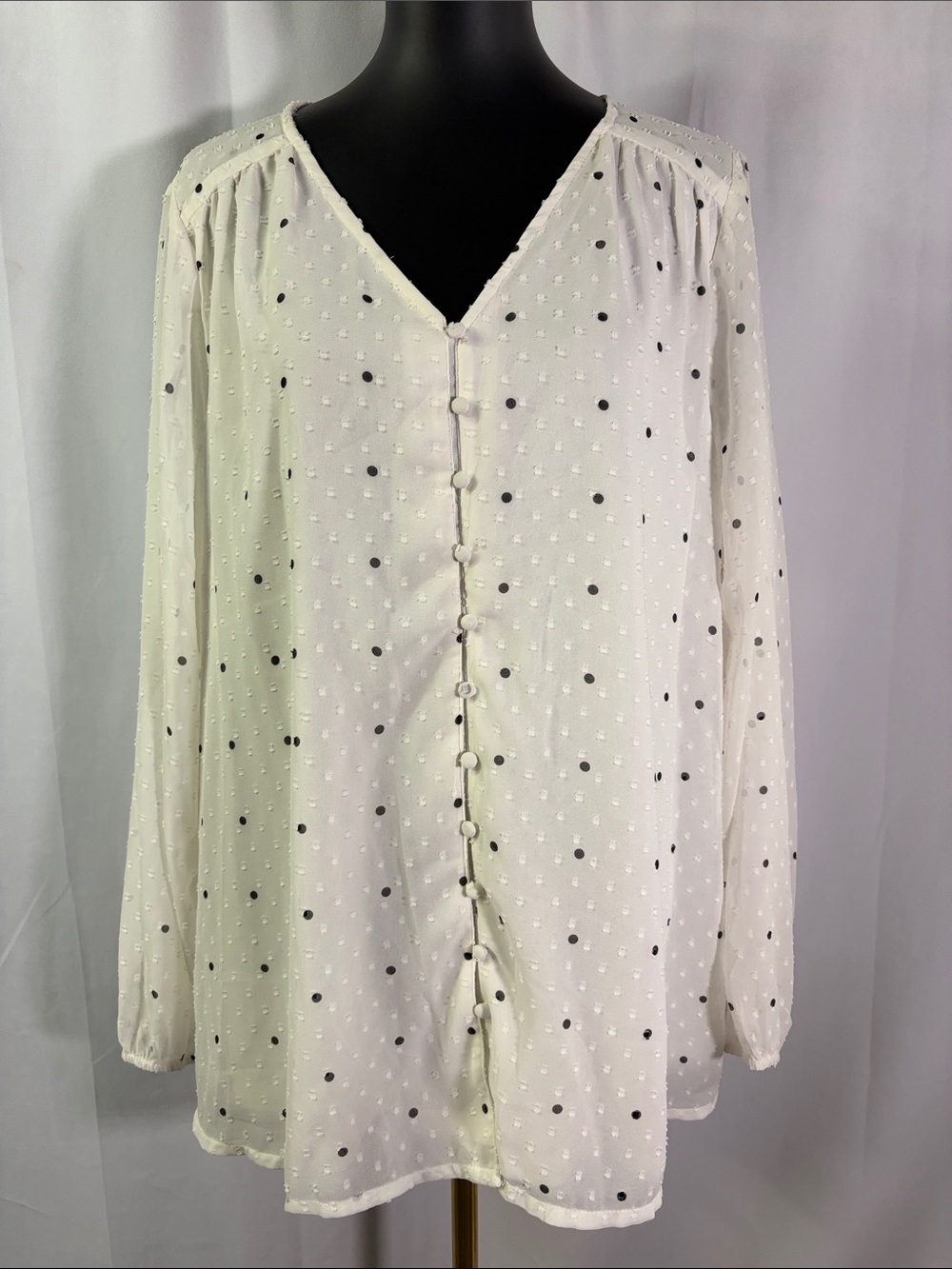 Lane Bryant White & Black Polka Dot Long Sleeve Button Front V-Neck Blouse